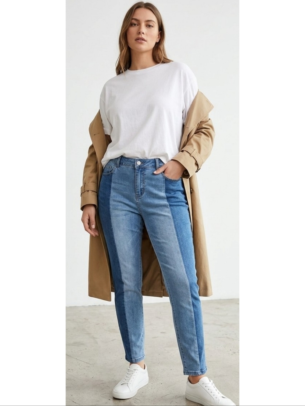 Artisanny Two Tone Mid Rise Straight leg jeans Blue Size 10
